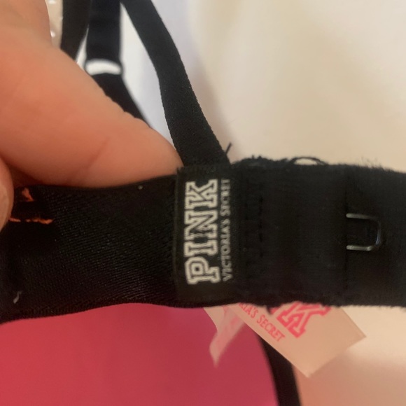 Pink bra - Picture 4 of 4